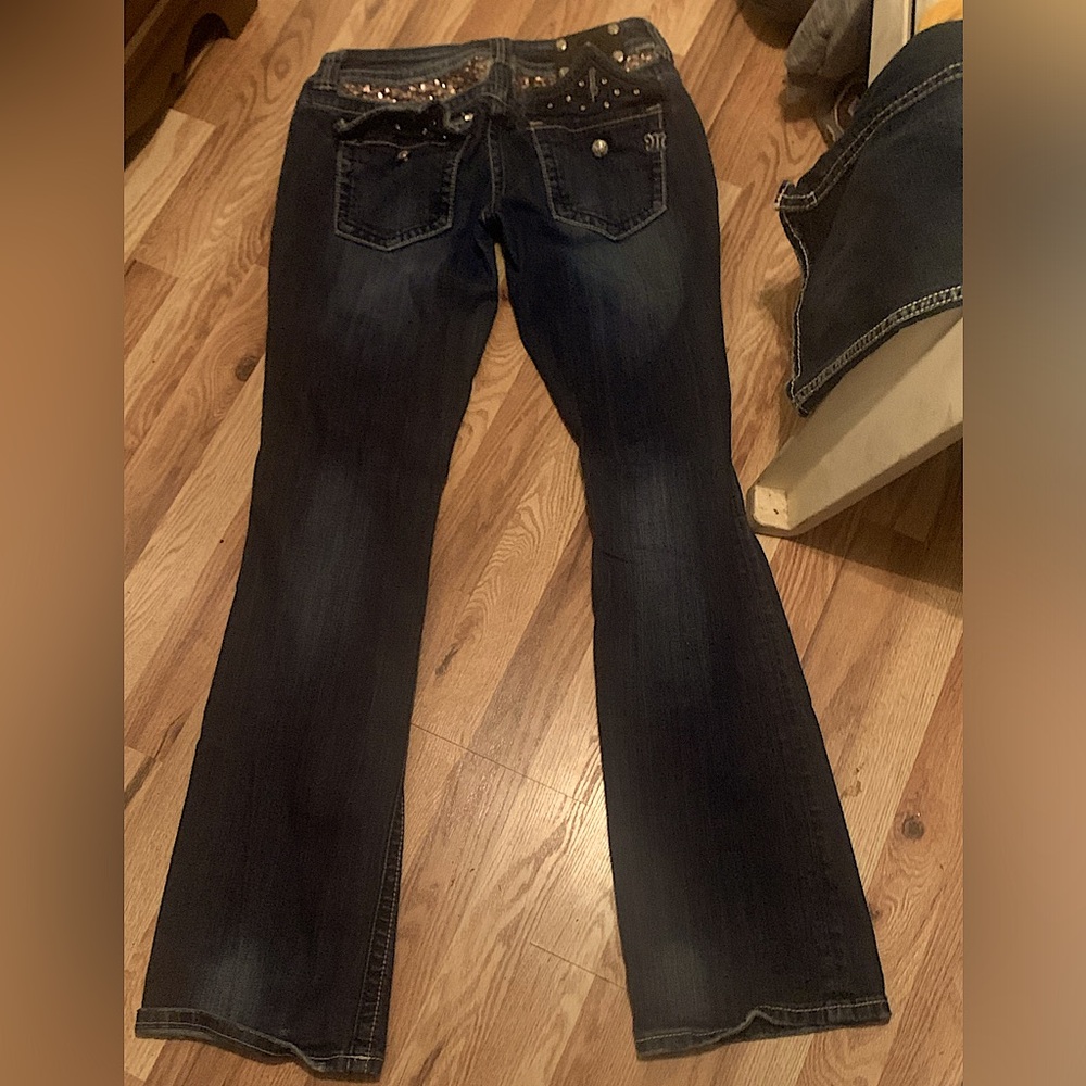 Miss Me women’s jeans size 31. Good condition, no holes, no stains.